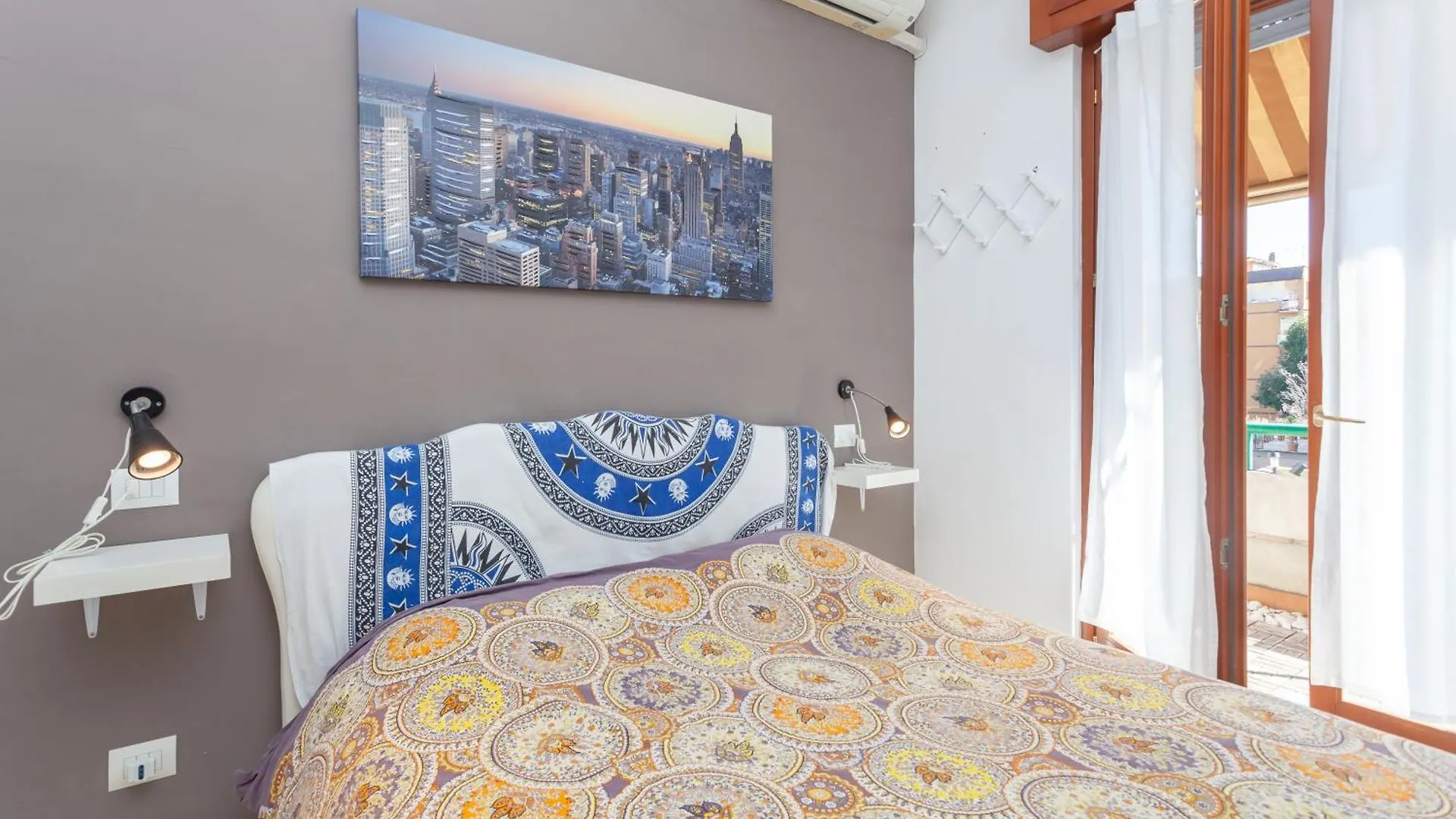 Livi20 Apartment Gemelli contacts